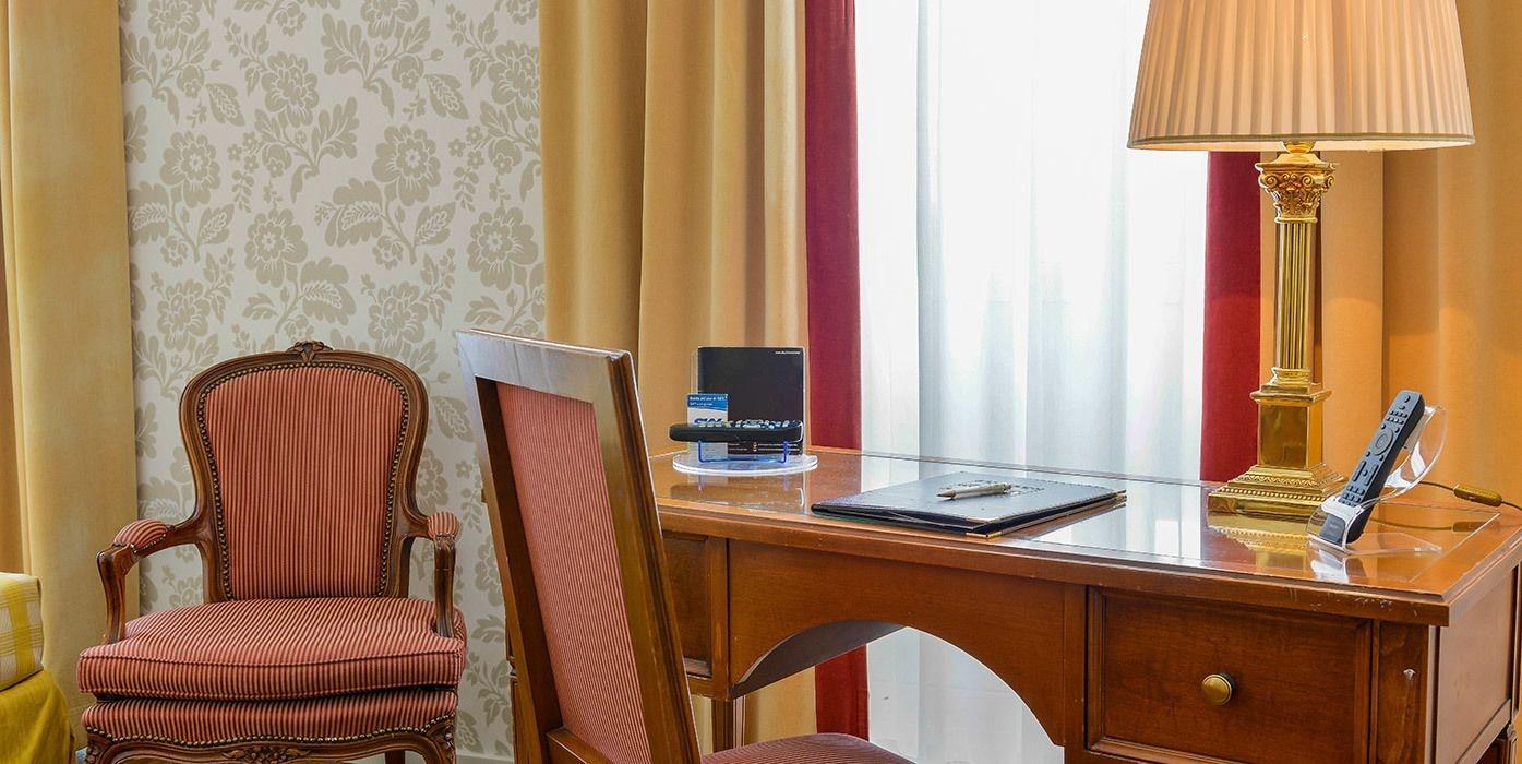 Albergo Alla Posta Trieste Esterno foto