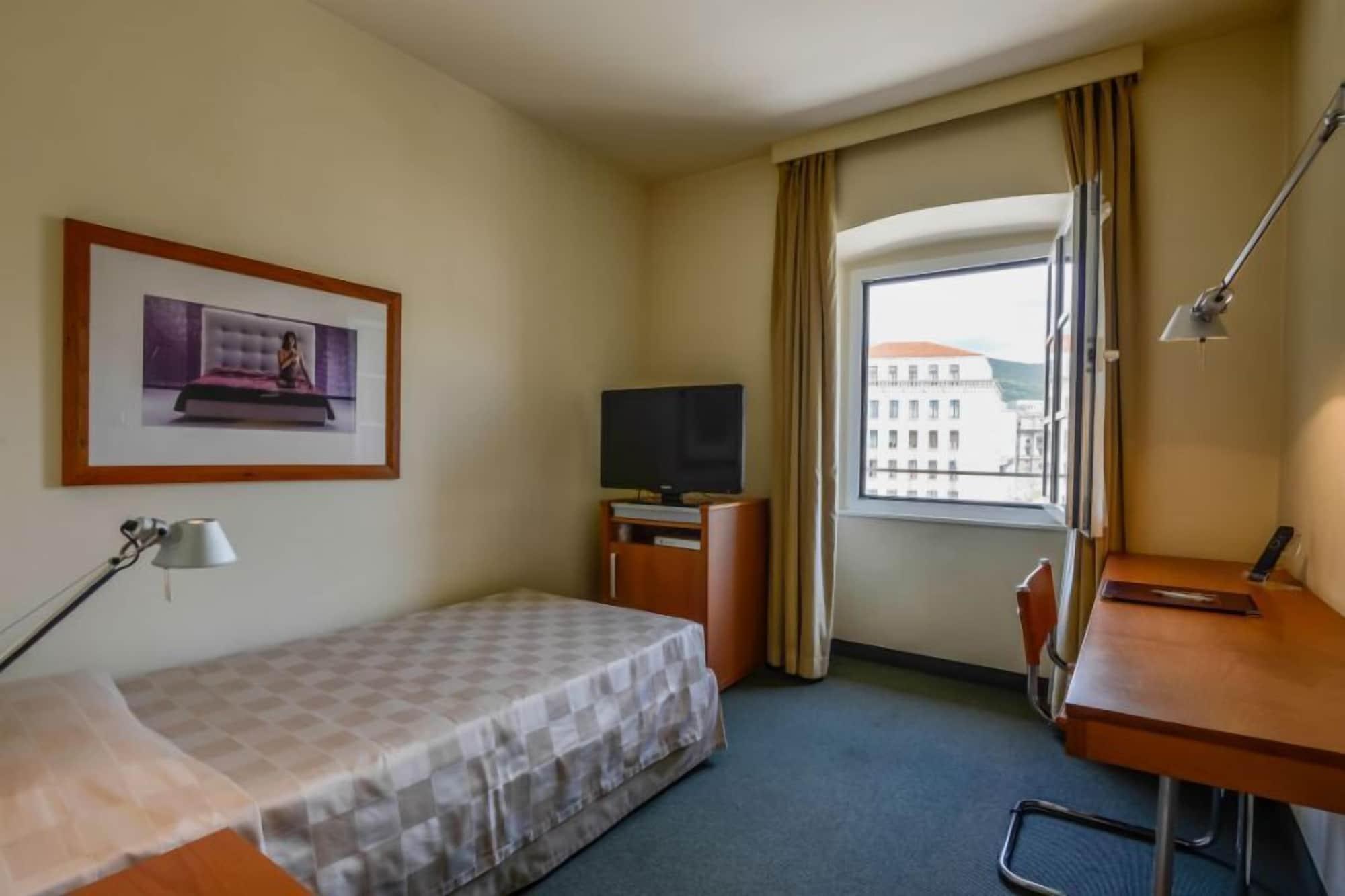 Albergo Alla Posta Trieste Esterno foto