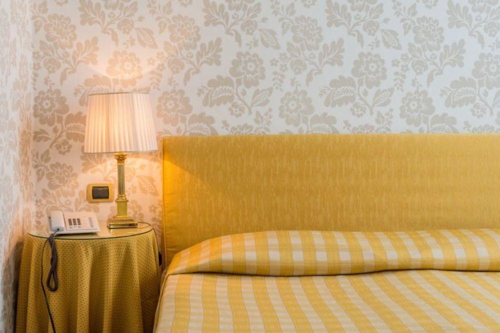 Albergo Alla Posta Trieste Esterno foto